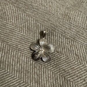 Sterling Silver Floral Hibiscus Pendant